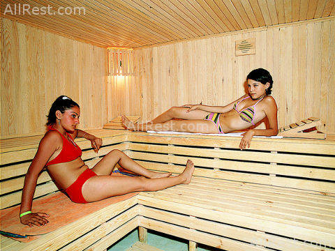 Macellan Hotel 12